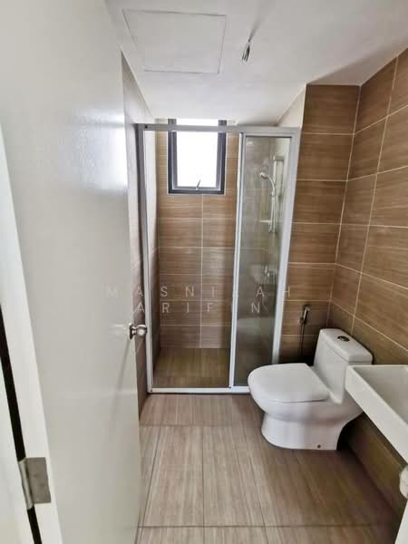 Service Residence for Sale at Lexa Residence @ The Quartz WM - Masnizah Arifin - Bathroom - PropertyGuru.com.my
