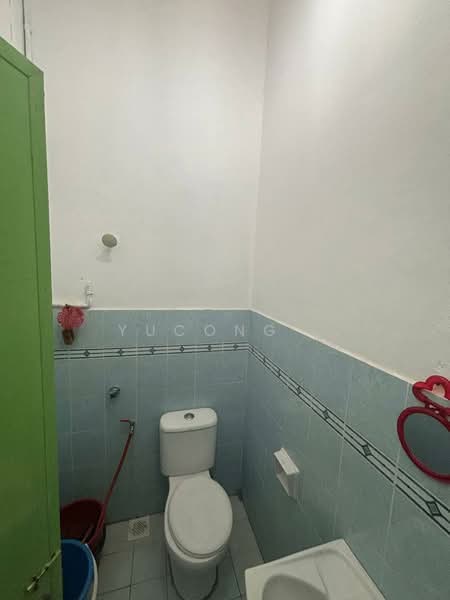 1-storey Terraced House for Sale in Taman Setia Indah (Tebrau) - Yucong . - Bathroom - PropertyGuru.com.my