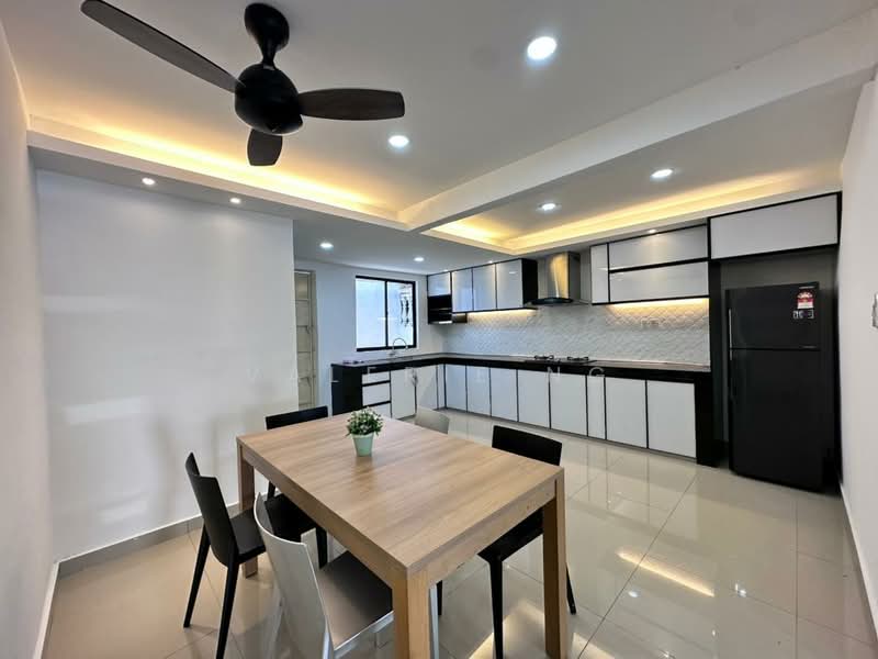 Rumah Teres 2 Tingkat untuk Dijual di Bandar Menjalara (Kuala Lumpur) - Valerie Ng - Kitchen - PropertyGuru.com.my