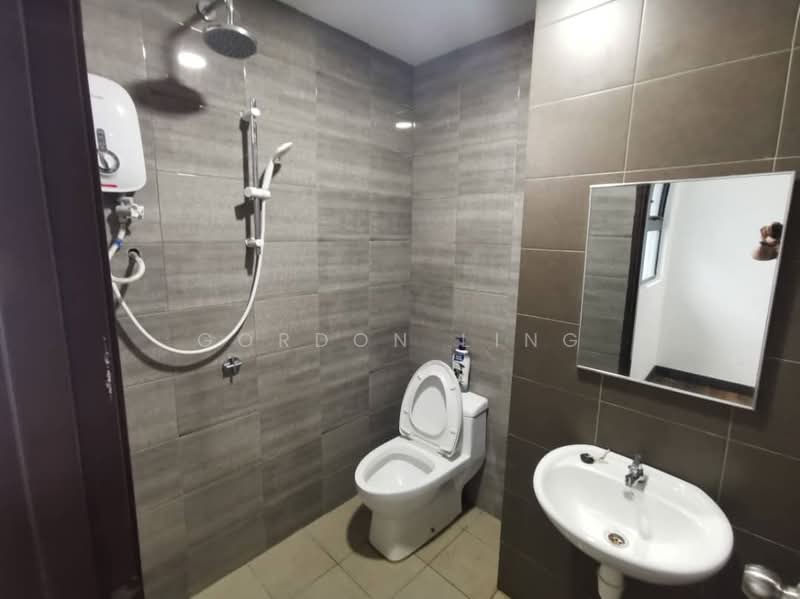 Service Residence for Rent at Symphony Tower (Menara Simfoni) - Gordon Ling - Bathroom - PropertyGuru.com.my