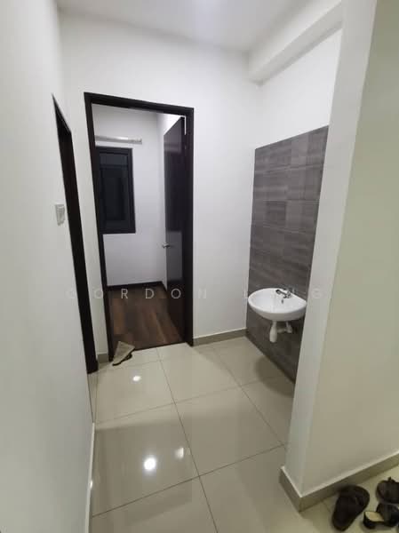 Service Residence for Rent at Symphony Tower (Menara Simfoni) - Gordon Ling - Corridor - PropertyGuru.com.my