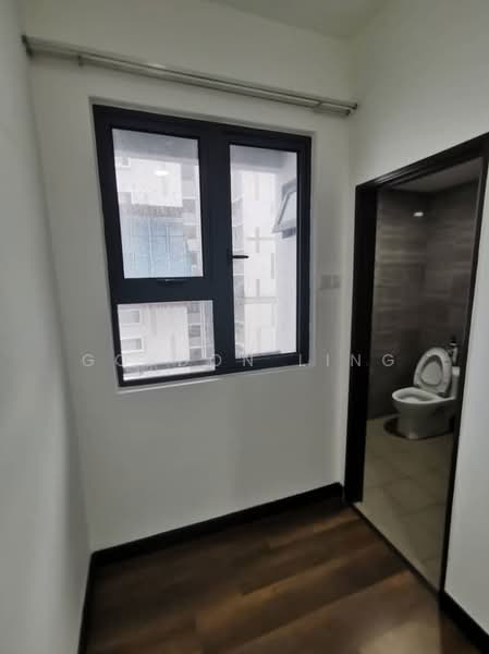 Service Residence for Rent at Symphony Tower (Menara Simfoni) - Gordon Ling - Bathroom - PropertyGuru.com.my