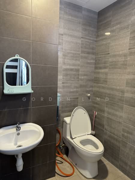 Service Residence for Rent at Symphony Tower (Menara Simfoni) - Gordon Ling - Bathroom - PropertyGuru.com.my