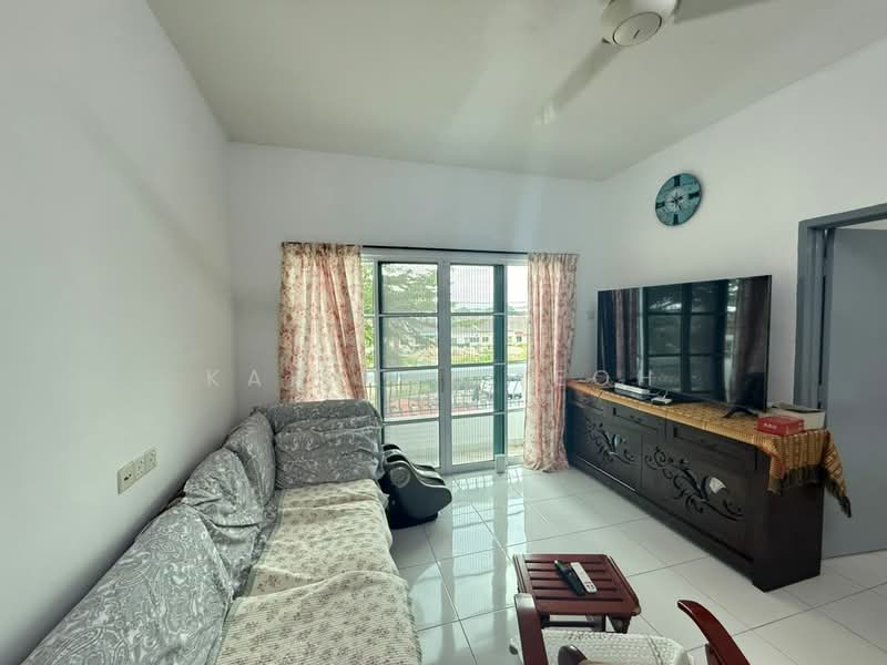 Taman Kota Permai untuk Untuk Dijual - RM 1,200,000, Mac 2026 - Living Room - PropertyGuru.com.my