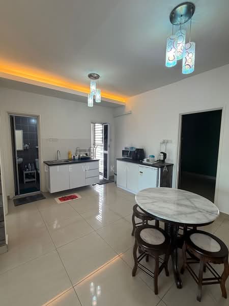 Service Residence for Sale at SuriaMas Suites - LIEW KA LAI - Kitchen - PropertyGuru.com.my
