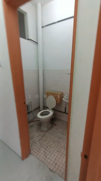 Apartment @ Pandan Indah Commercial Park untuk Untuk Disewa - RM 1,580 /bulan, Mac 2026 - Bathroom - PropertyGuru.com.my