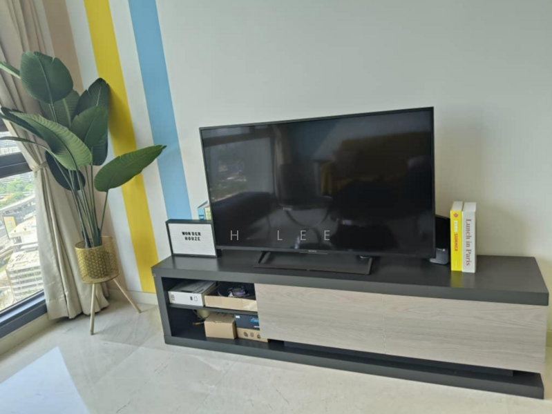 Vogue Suites One untuk Untuk Disewa - RM 5,000 /bulan, Mac 2026 - Living Room - PropertyGuru.com.my