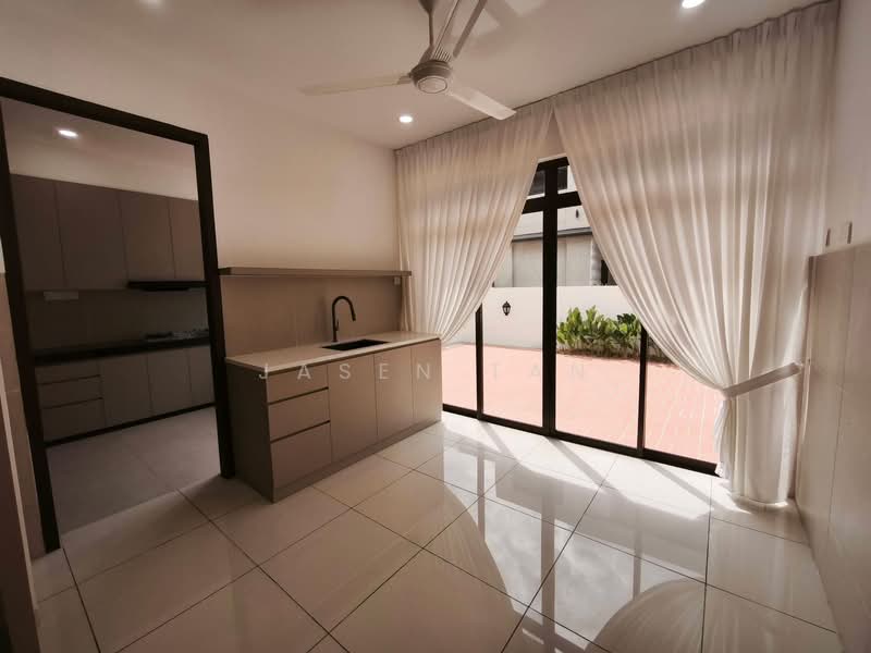 Cluster House for Rent in Iskandar Puteri (Nusajaya) (Johor) - Jasen Tan - Kitchen - PropertyGuru.com.my