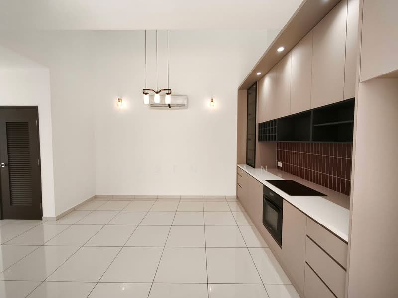 Cluster House for Rent in Iskandar Puteri (Nusajaya) (Johor) - Jasen Tan - Kitchen - PropertyGuru.com.my