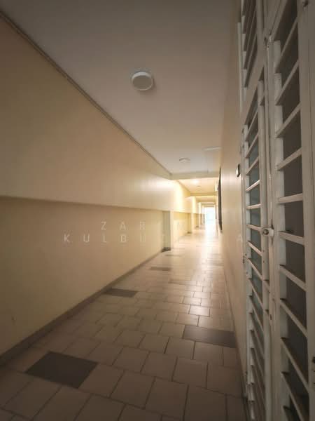 Service Residence for Sale at Serviced Residence @ Pelangi Damansara Sentral - Zarema Kulbuzheva - Corridor - PropertyGuru.com.my