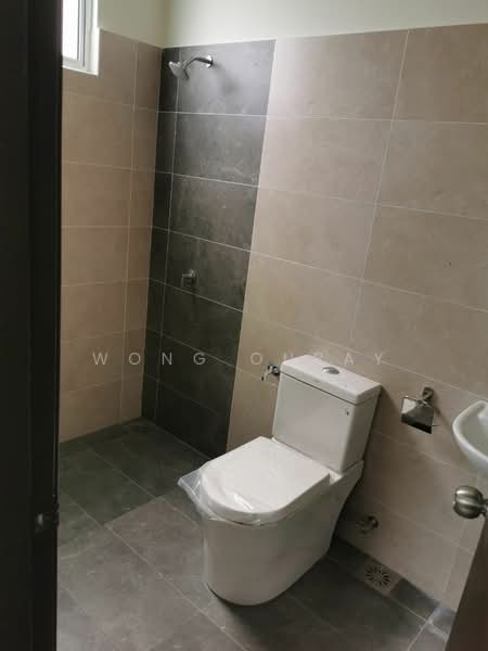 BANDAR DATO ONN , PERJIRANAN 8 (ARECA 1 & CANNA 1) FASA 2 untuk Untuk Dijual - RM 898,000, Mac 2026 - Bathroom - PropertyGuru.com.my