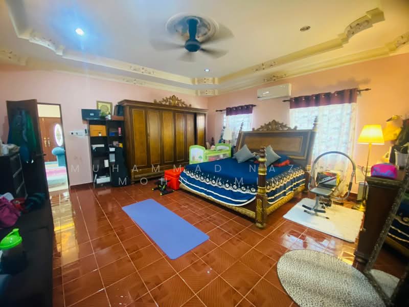 Bungalow for Sale in Seksyen 3 (Bangi) - Muhammad Nazli Mohd Amin - Bedroom - PropertyGuru.com.my