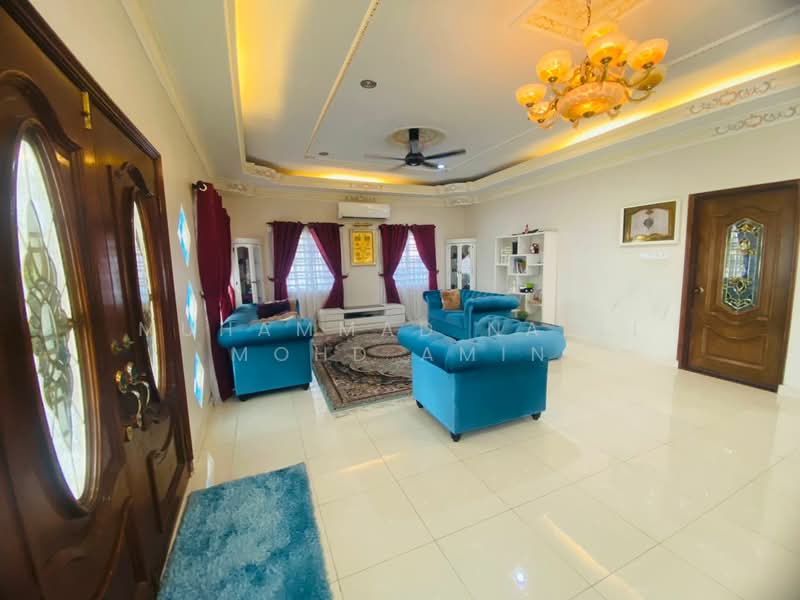 Bungalow for Sale in Seksyen 3 (Bangi) - Muhammad Nazli Mohd Amin - Living Room - PropertyGuru.com.my