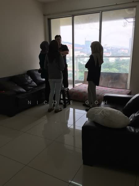 Platinum Lake PV 20 untuk Untuk Dijual - RM 420,000, Mac 2026 - Living Room - PropertyGuru.com.my