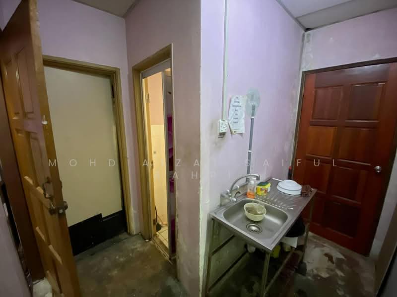 Shop / Office for Sale in Taman Bukit Mewah (Kajang) - Mohd Aizat Saiful Bahri - Interior - PropertyGuru.com.my