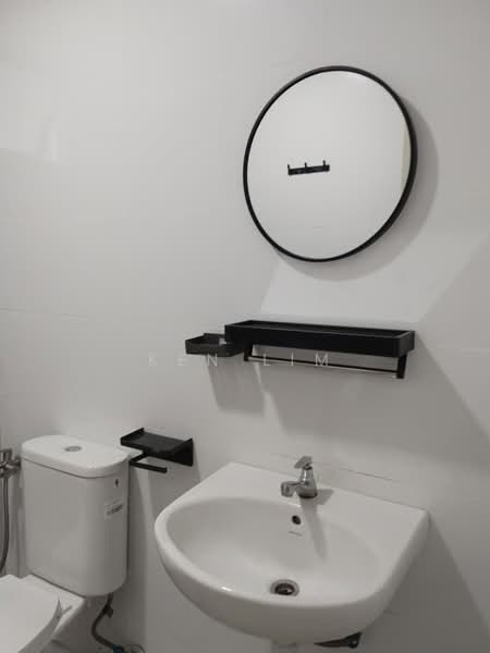 Kondominium untuk Disewa di Opal Residence - Ken Lim - Bathroom - PropertyGuru.com.my