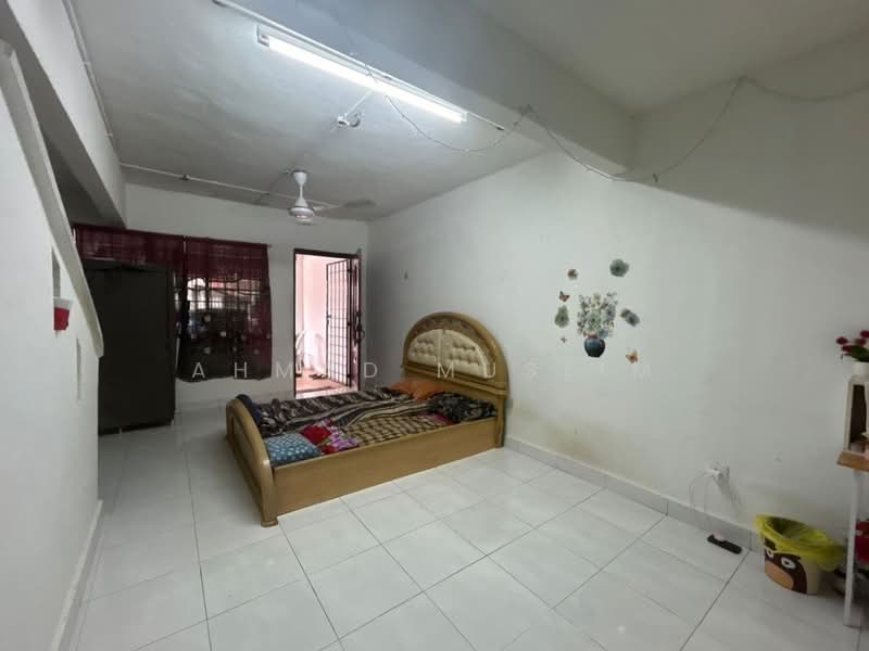 2-storey Terraced House for Sale in Taman Sri Muda (Shah Alam) - Ahmad Muslim - PropertyGuru.com.my