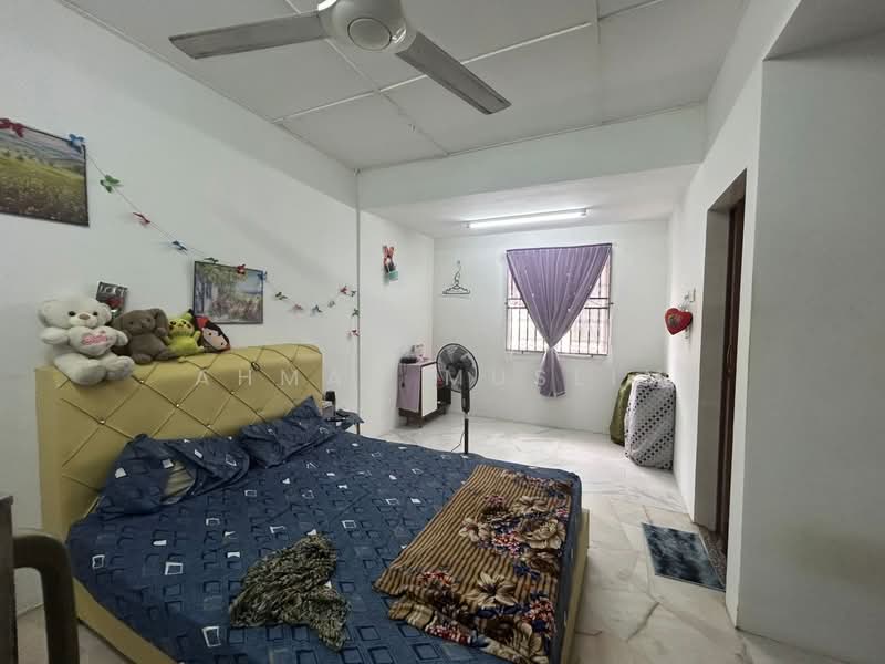 2-storey Terraced House for Sale in Taman Sri Muda (Shah Alam) - Ahmad Muslim - PropertyGuru.com.my