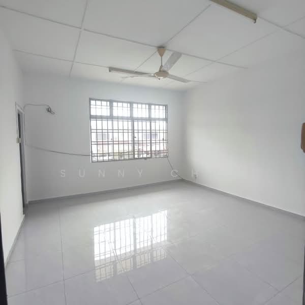 Section 3 @ Bandar Mahkota Cheras untuk Untuk Disewa - RM 1,500 /bulan, Mac 2026 - Living Room - PropertyGuru.com.my