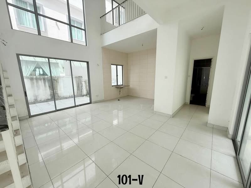 Ambang Botanic 2 untuk Untuk Dijual - RM 2,530,000, Mac 2026 - Living Room - PropertyGuru.com.my
