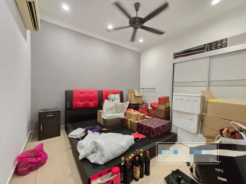 Semi-Detached House for Sale in Klang (Selangor) - Louis Chan - Bedroom - PropertyGuru.com.my