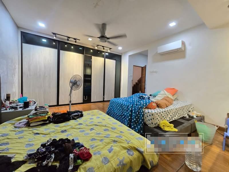Semi-Detached House for Sale in Klang (Selangor) - Louis Chan - Bedroom - PropertyGuru.com.my