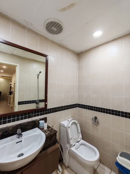 Office for Rent in Kuala Lumpur (Kuala Lumpur) - Kevin Lum - Bathroom - PropertyGuru.com.my