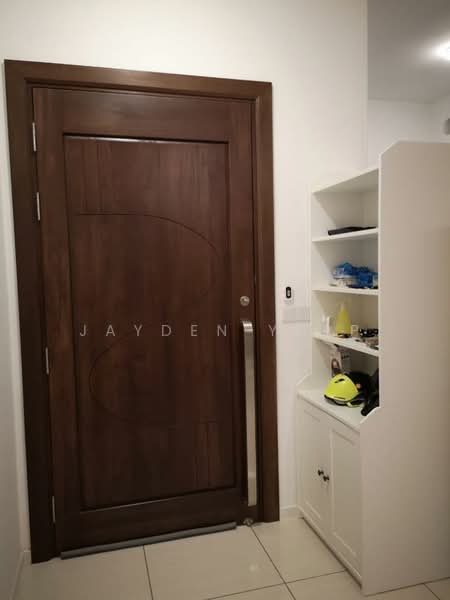 Kondominium untuk Disewa di Queens Residences Q1 @ Queens Waterfront - Jayden Yeap - Entrance - PropertyGuru.com.my