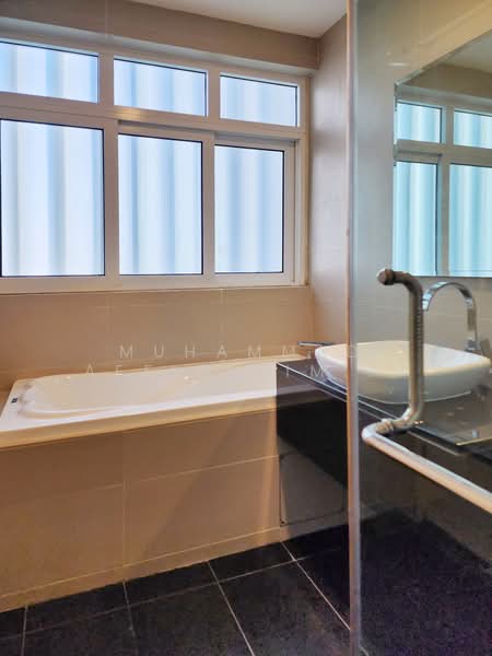 Medini Signature untuk Untuk Disewa - RM 4,500 /bulan, Mac 2026 - Bathroom - PropertyGuru.com.my