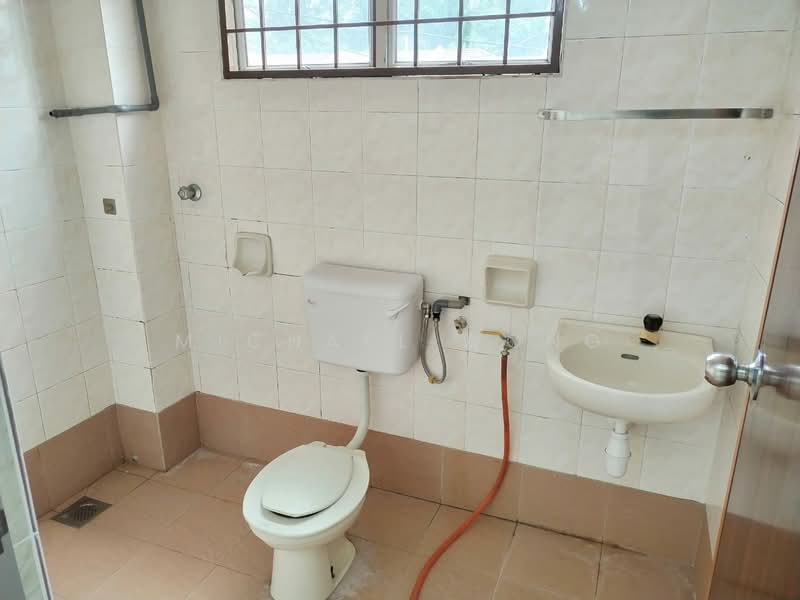 2-storey Terraced House for Rent in Rawang Perdana 2 (Rawang) - Michael Wong - Bathroom - PropertyGuru.com.my
