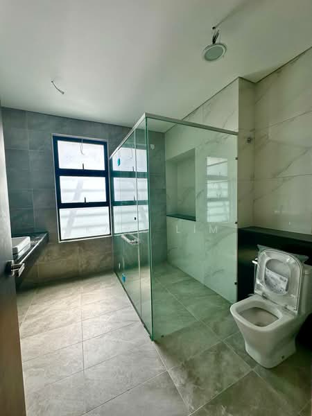 Semi-Detached House for Rent in Johor Bahru (Johor) - Karl Lim - Bathroom - PropertyGuru.com.my