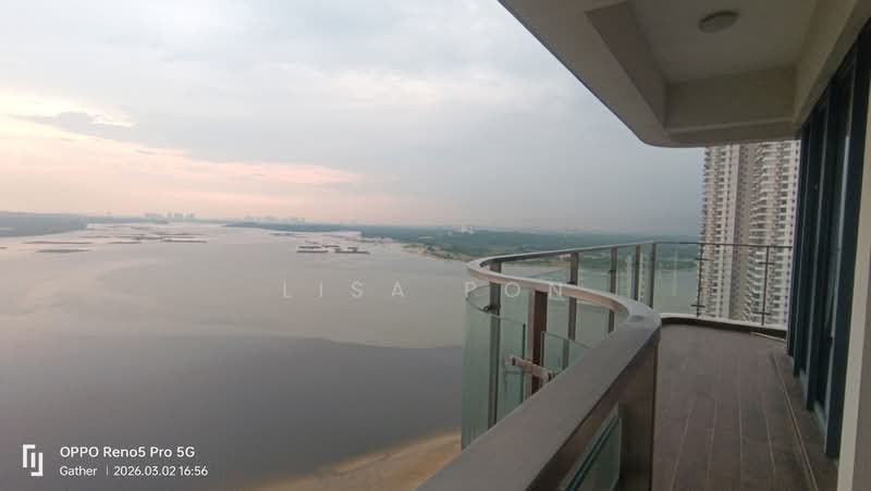 Lovell @ Country Garden Danga Bay untuk Untuk Disewa - RM 3,800 /bulan, Mac 2026 - Balcony - PropertyGuru.com.my