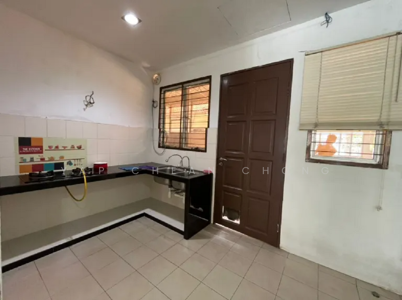 Kemuning Bayu untuk Untuk Dijual - RM 850,000, Mac 2026 - Kitchen - PropertyGuru.com.my