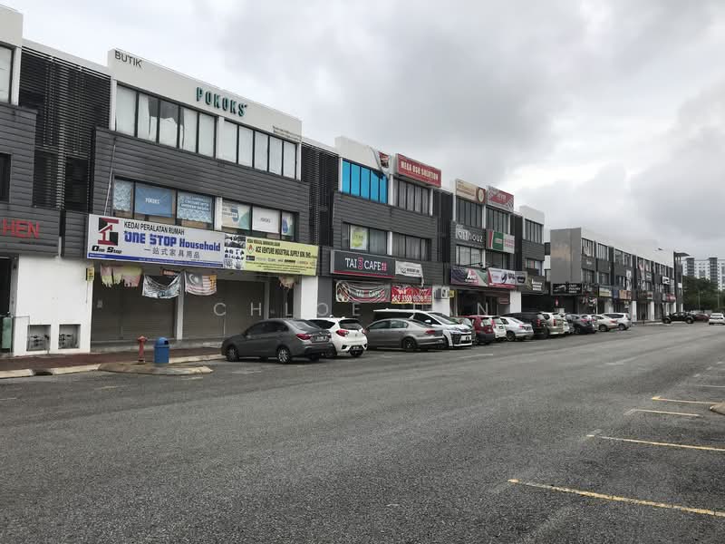 Shop for Rent in Setia Alam (Selangor) - Chloe Tan - Exterior - PropertyGuru.com.my
