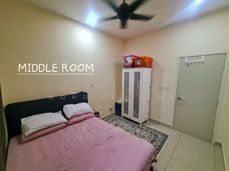 Skyvilla @ D'Island untuk Untuk Disewa - RM 2,100 /bulan, Mac 2026 - Bedroom - PropertyGuru.com.my