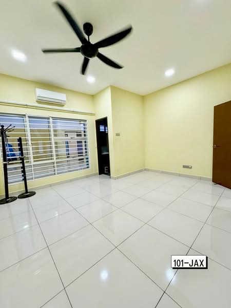 RM730k! 20x65ft! 4R3B! Fully Renovated & Kitchen Extended Bandar Botanic Klang 2 Sty Terrace House untuk Untuk Dijual - RM 730,000, Apr 2026 - PropertyGuru.com.my