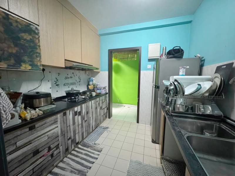 Danga View Apartment untuk Untuk Dijual - RM 388,000, Mac 2026 - Kitchen - PropertyGuru.com.my