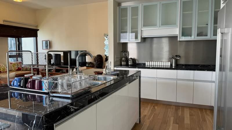 Service Residence for Sale at St Mary Residences - Rita Jiang - Kitchen - PropertyGuru.com.my