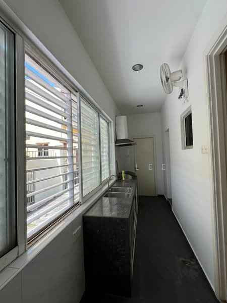 2-storey Terraced House for Sale in Cheras (Kuala Lumpur) - David Lee - Kitchen - PropertyGuru.com.my
