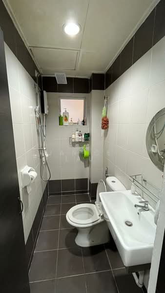 Townhouse for Sale in Bandar Damai Perdana (Cheras) - Janice Lau - Bathroom - PropertyGuru.com.my