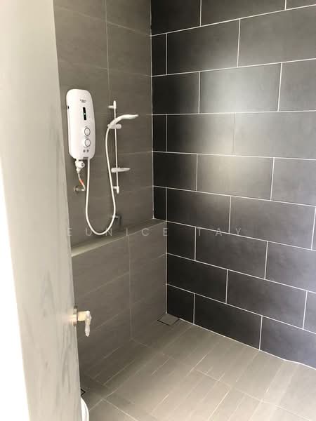 Tropicana Heights untuk Untuk Disewa - RM 3,000 /bulan, Mac 2026 - Bathroom - PropertyGuru.com.my