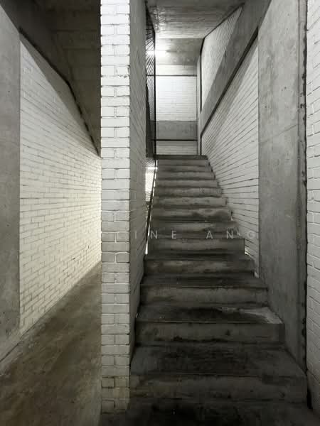 T6 LightGrey Sungai Buloh (Creative Boutique Industrial Style) untuk Untuk Disewa - RM 2,500 /bulan, Apr 2026 - Stairway - PropertyGuru.com.my