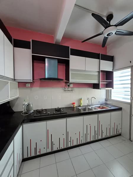 2-storey Terraced House for Sale in Kapar (Selangor) - Louis Chan - Kitchen - PropertyGuru.com.my