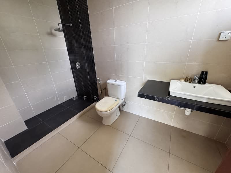 Bukit Suria Garden Village untuk Untuk Dijual - RM 3,500,000, Mac 2026 - Bathroom - PropertyGuru.com.my