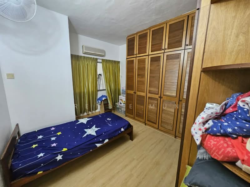 Condominium for Sale at Faber Ria - Freddie Mun - Bedroom - PropertyGuru.com.my