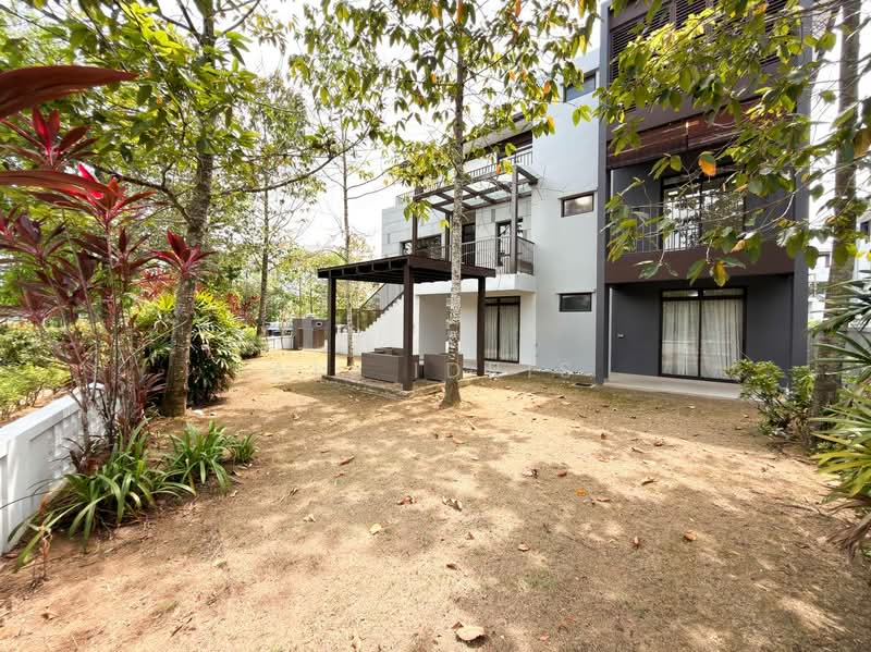 3-storey Terraced House for Sale in Cyberjaya (Selangor) - Ali Idris - Exterior - PropertyGuru.com.my