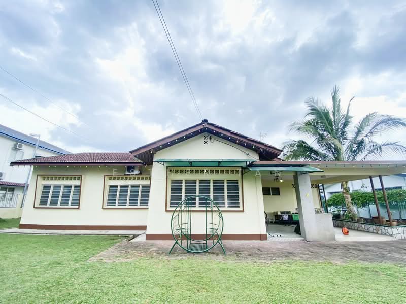 Commercial Bungalow for Rent in Seksyen 8 (Petaling Jaya) - Esther Tan - Exterior - PropertyGuru.com.my