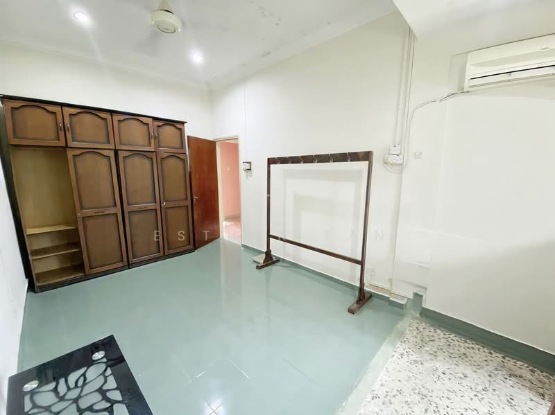 Commercial Bungalow for Rent in Seksyen 8 (Petaling Jaya) - Esther Tan - Interior - PropertyGuru.com.my