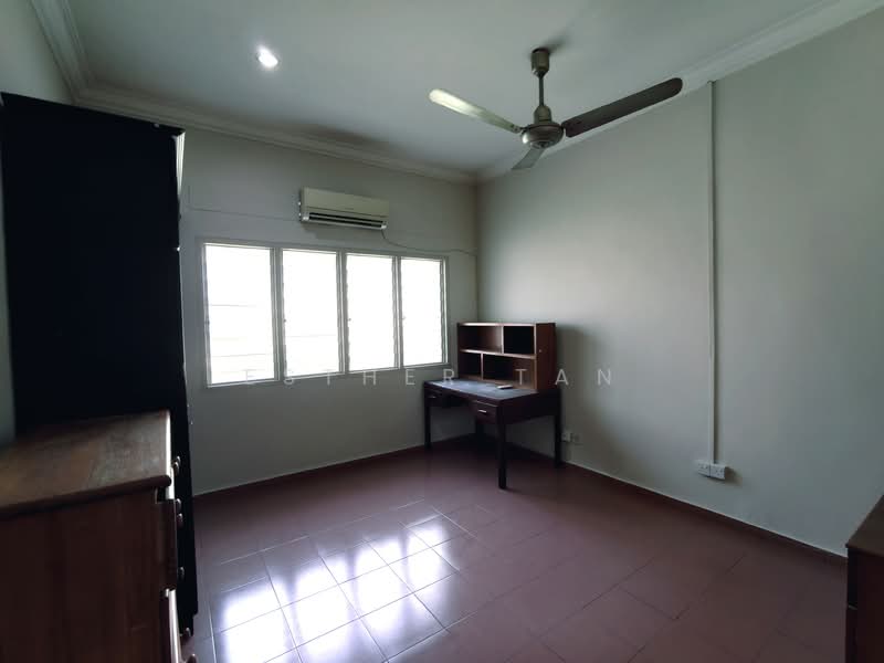 Commercial Bungalow for Rent in Seksyen 8 (Petaling Jaya) - Esther Tan - Interior - PropertyGuru.com.my