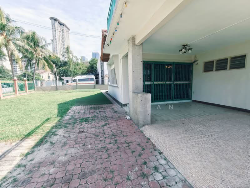 Commercial Bungalow for Rent in Seksyen 8 (Petaling Jaya) - Esther Tan - Exterior - PropertyGuru.com.my